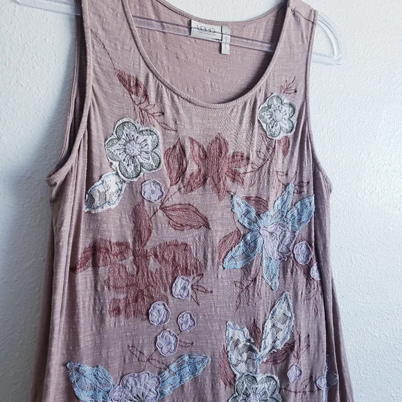 LOGO by Lori Goldstein Floral Lace Sleeveless Tank Top - Picture 4 of 7